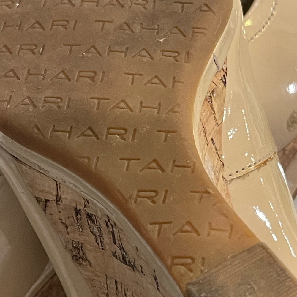 Tahari Clover Nude Cork Wedge Shoes woman’s size 7.5 - Picture 8 of 10